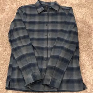 Lululemon Mens Large Button Up